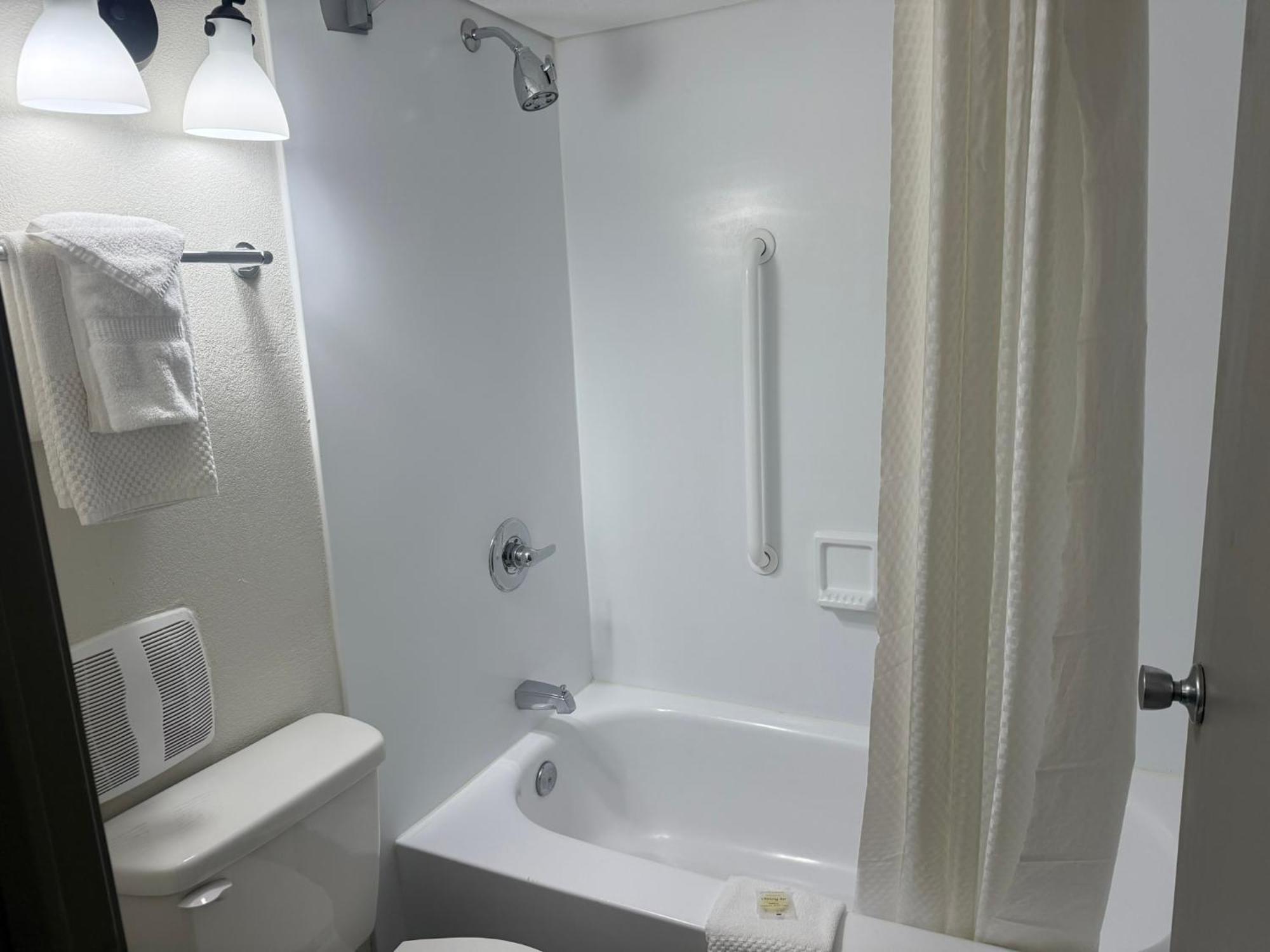 Clarion Inn Rapid City Habitación foto