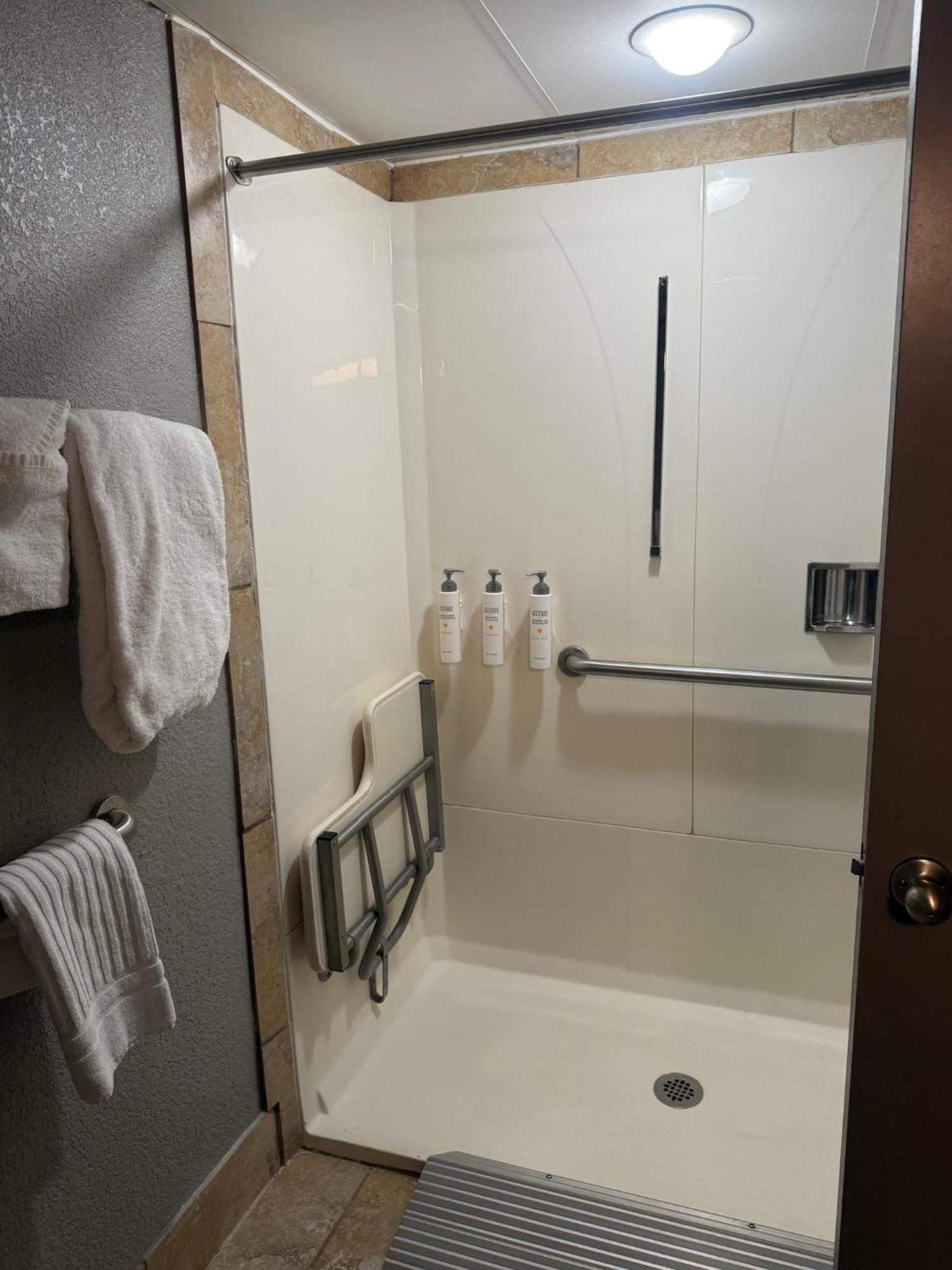 Clarion Inn Rapid City Habitación foto
